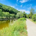 Σπίτι διακοπών Theriverside