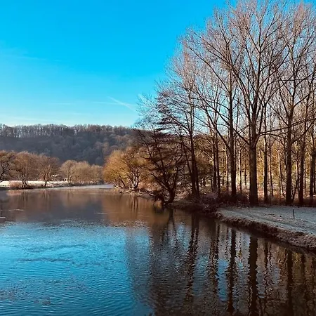 Vakantiehuis Theriverside *