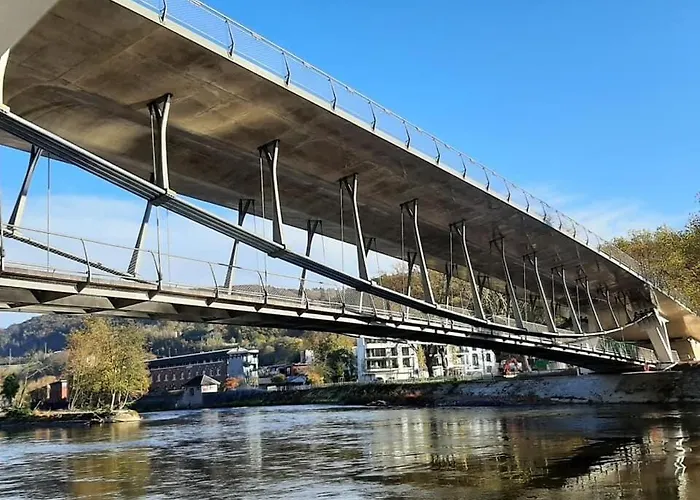 Сasa de vacaciones Theriverside Mellet