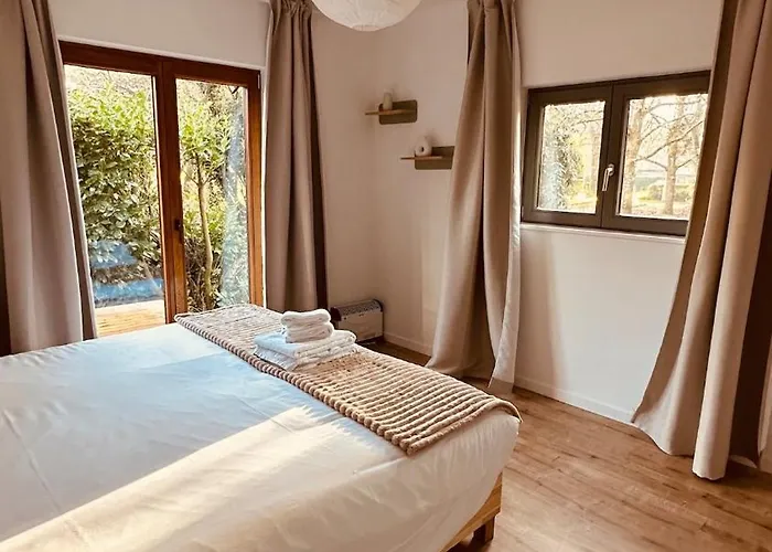 Theriverside * Mellet