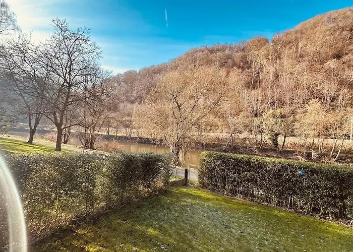 Holiday home Theriverside Mellet