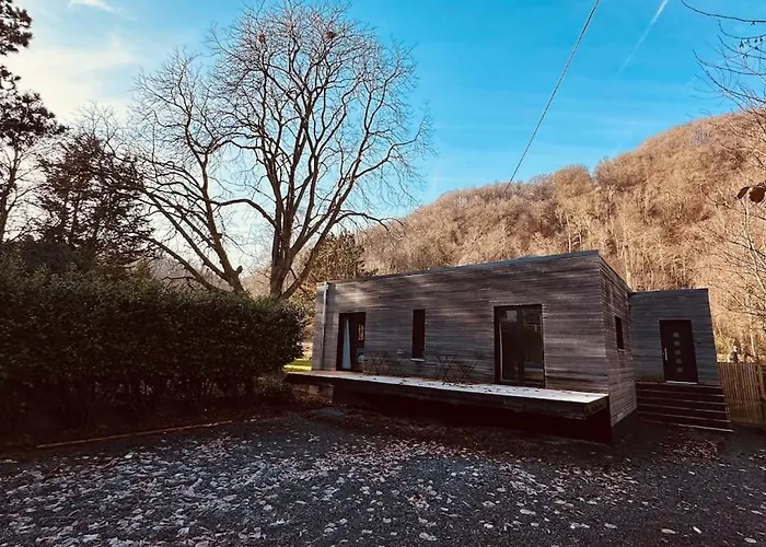 Theriverside * Mellet